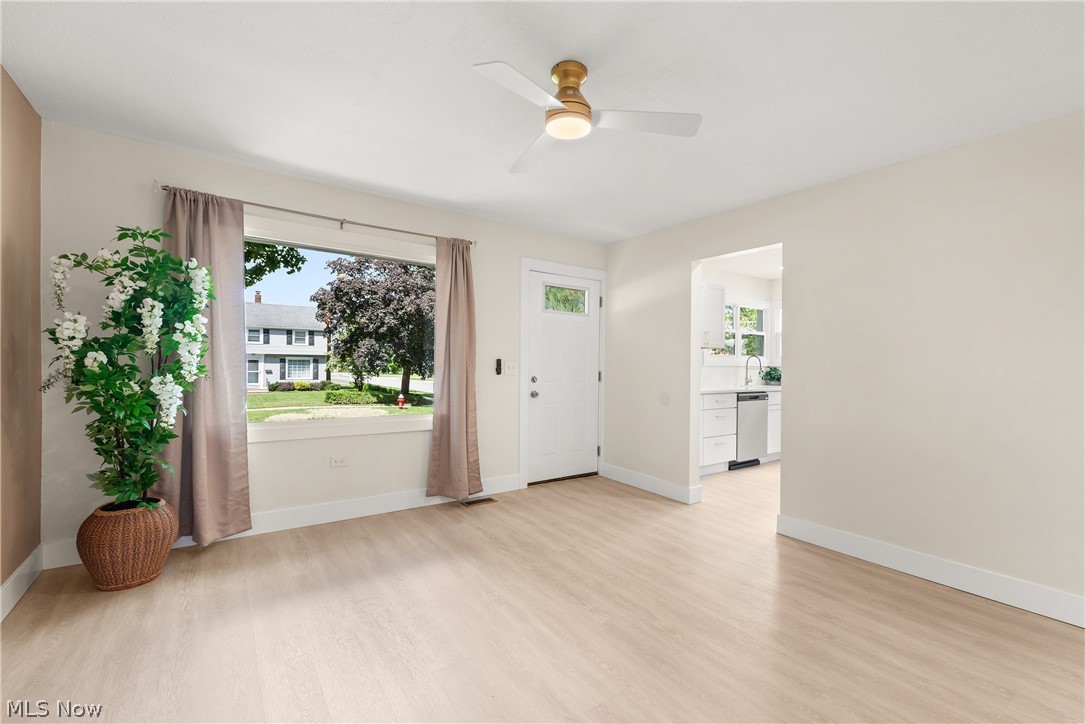 399 Olive Street Elyria OH 44035