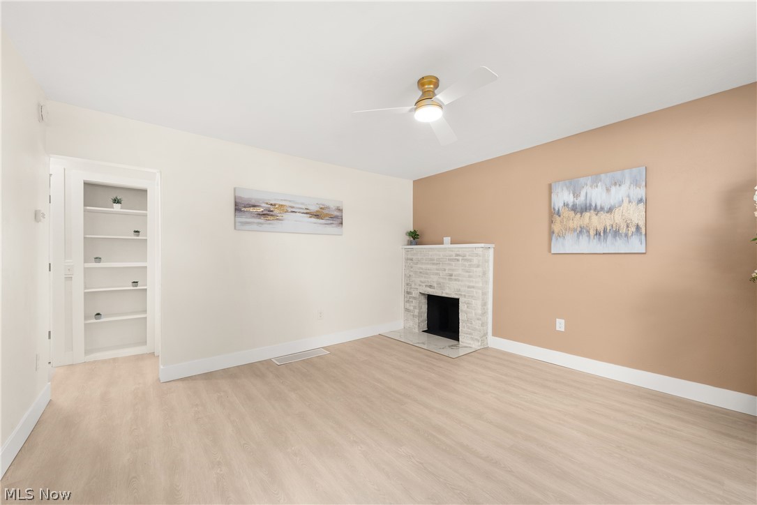 399 Olive Street Elyria OH 44035