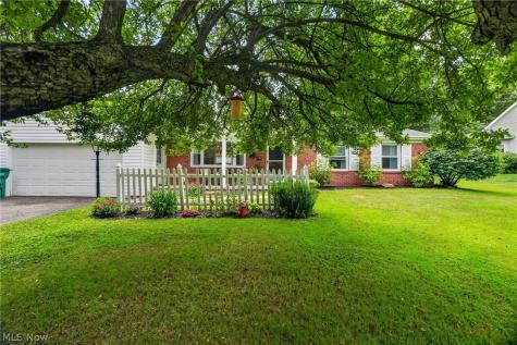 13091 Longwood Avenue Burton OH 44021