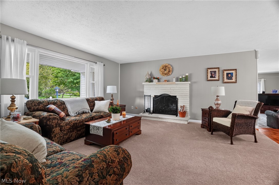 13091 Longwood Avenue Burton OH 44021