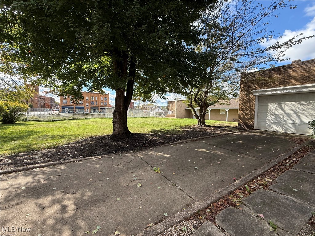 211 N 3rd Street Toronto OH 43964