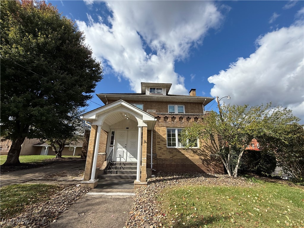 211 N 3rd Street Toronto OH 43964