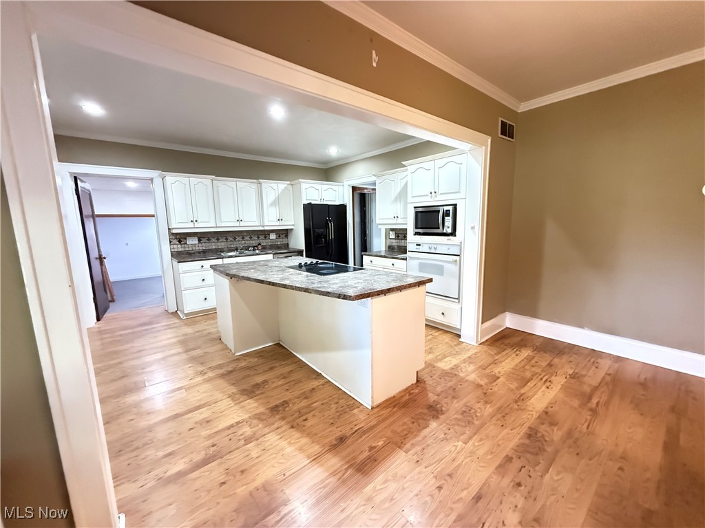211 N 3rd Street Toronto OH 43964