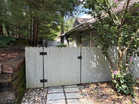 1556 Eden Drive Wooster OH 44691