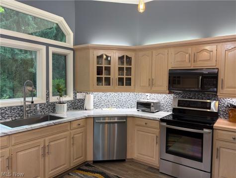 1556 Eden Drive Wooster OH 44691