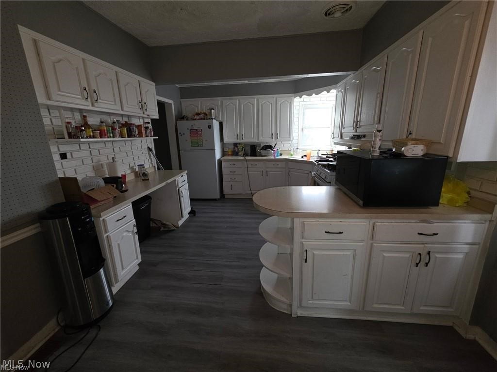 4230 E 126th Street Cleveland OH 44105