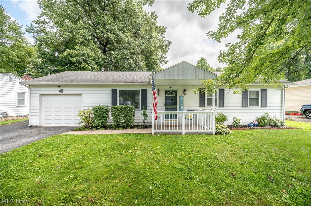 18018 Hillcrest Drive Lake Milton OH 44429
