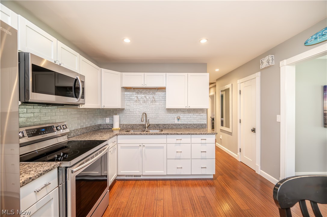 18018 Hillcrest Drive Lake Milton OH 44429