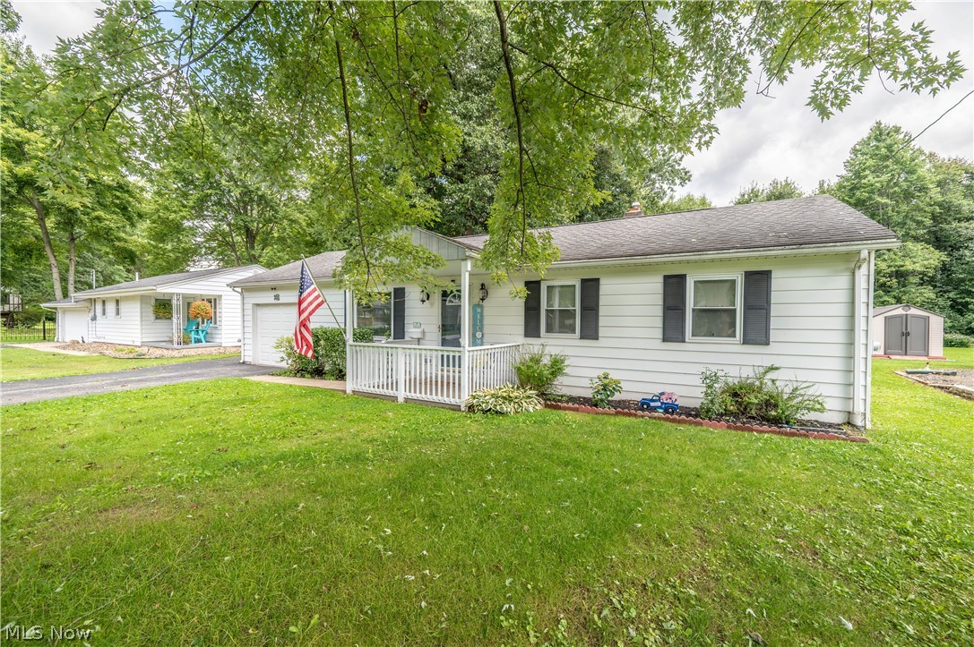 18018 Hillcrest Drive Lake Milton OH 44429