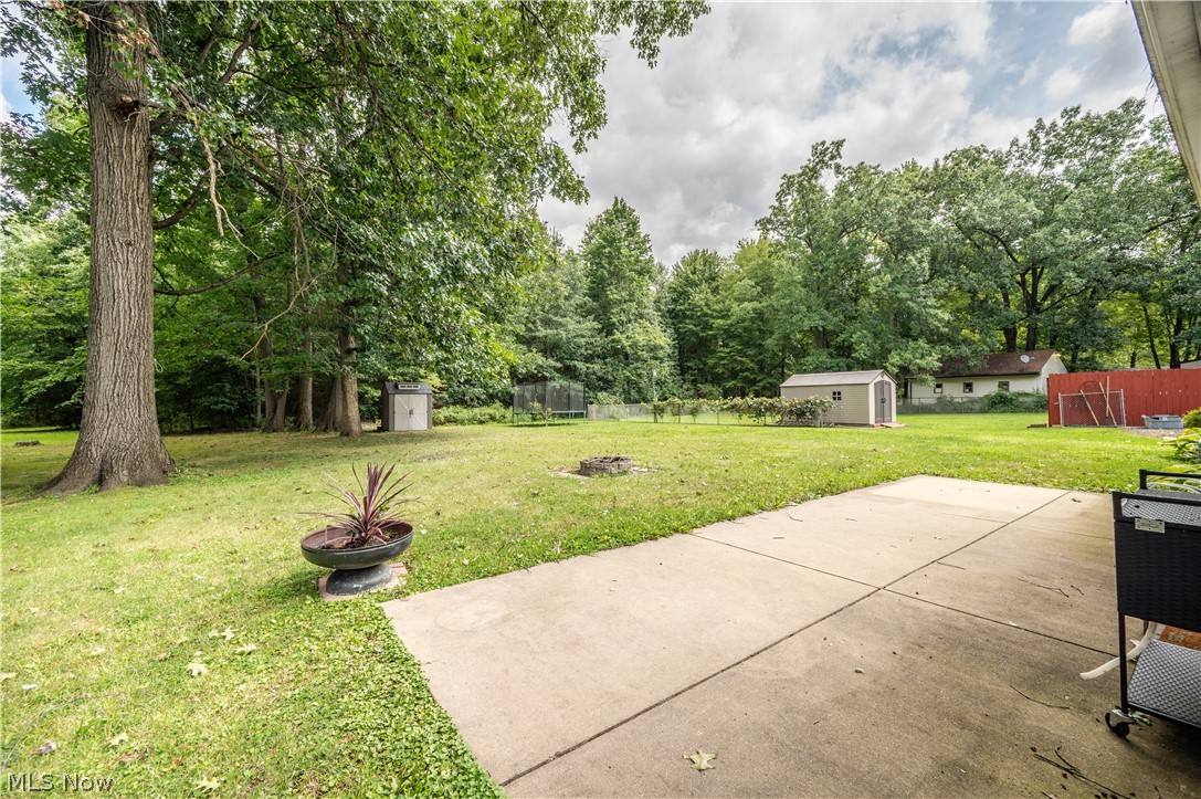 18018 Hillcrest Drive Lake Milton OH 44429