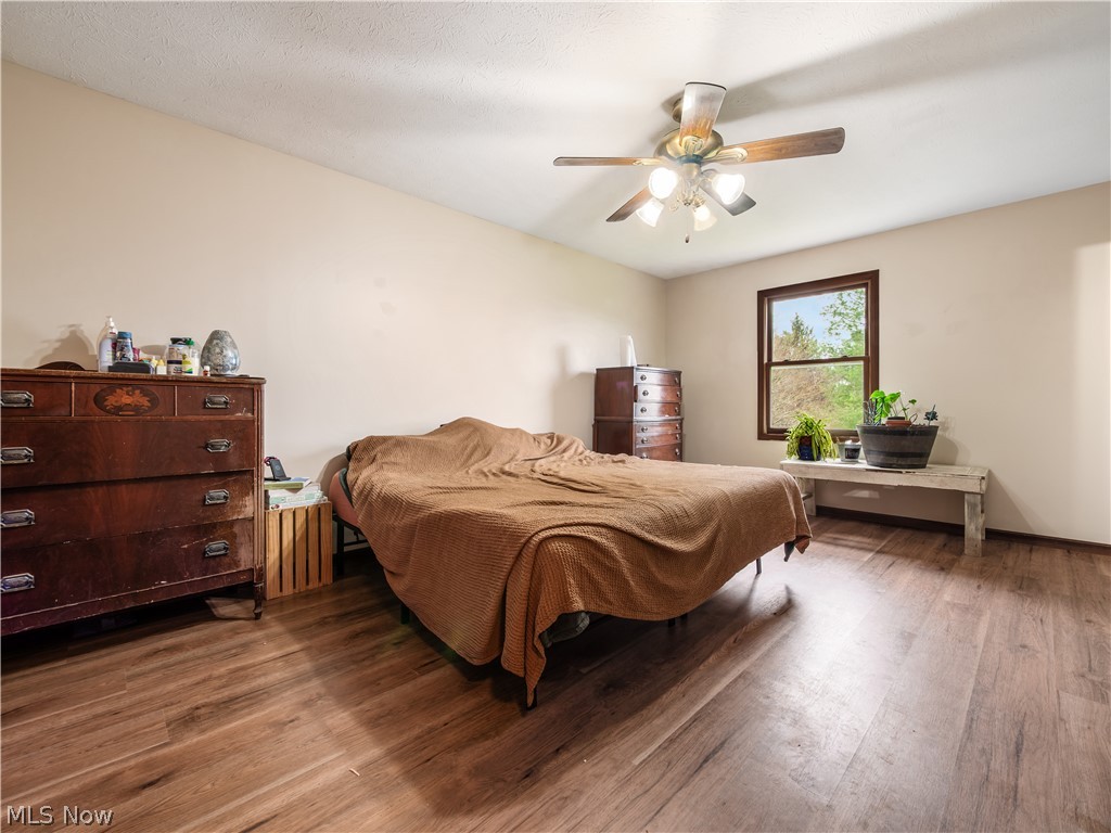 17116 County Road 298 Coshocton OH 43812