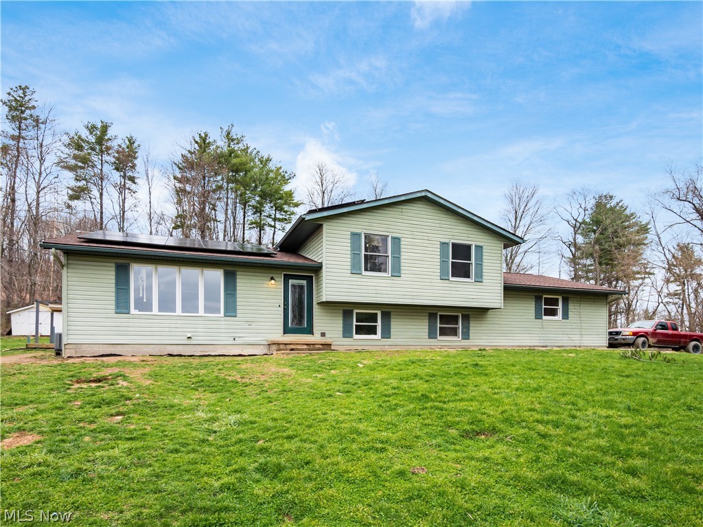 17116 County Road 298 Coshocton OH 43812