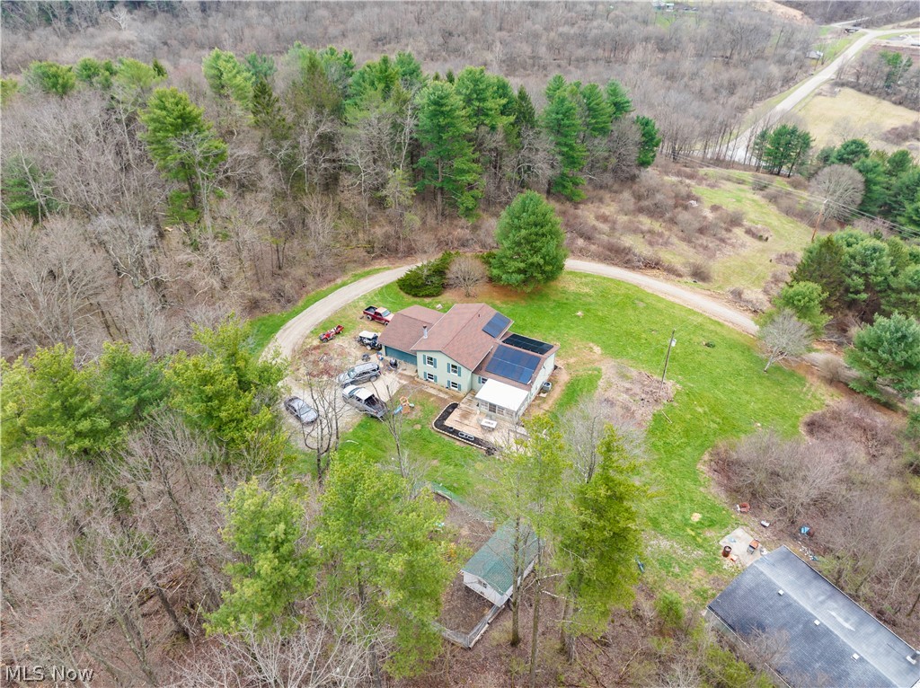 17116 County Road 298 Coshocton OH 43812