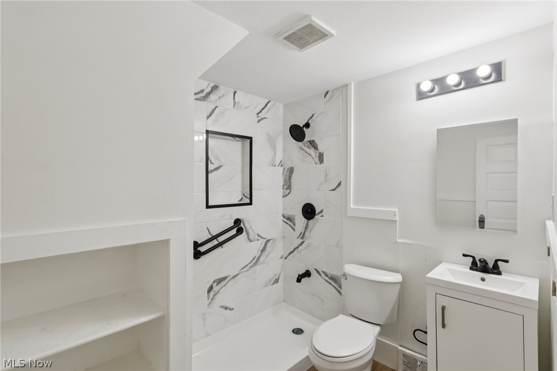 3971 E 71st Street Cleveland OH 44105