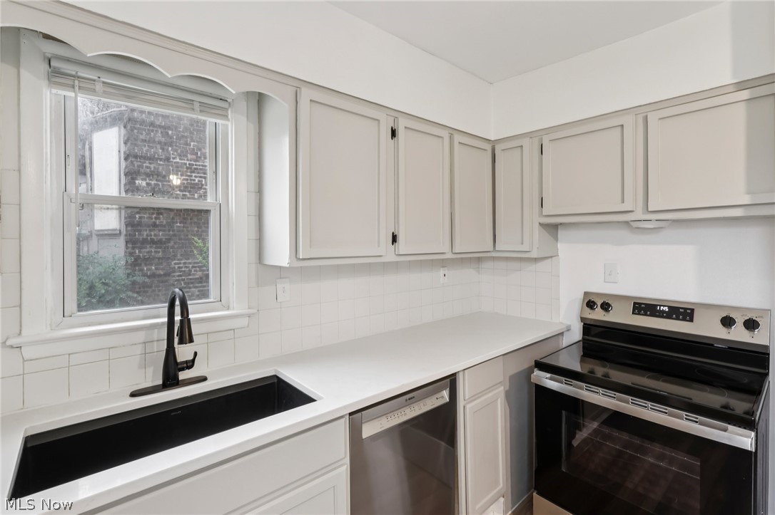 3971 E 71st Street Cleveland OH 44105