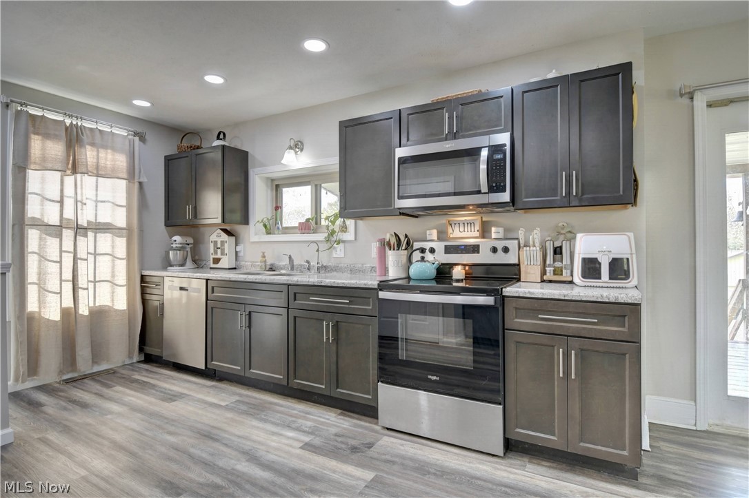 3726 Eastport Road SE Dennison OH 44621