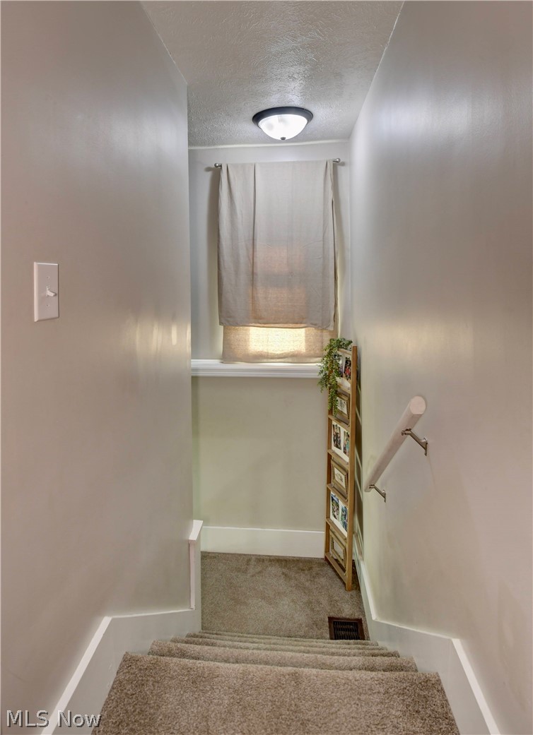 3726 Eastport Road SE Dennison OH 44621