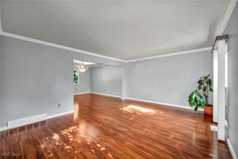 3844 Woodpath Trail Westlake OH 44145