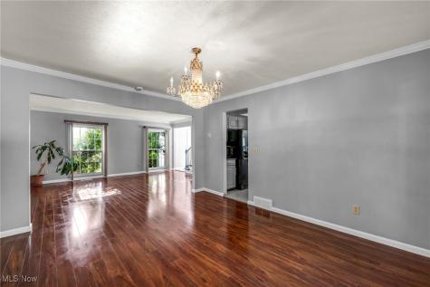 3844 Woodpath Trail Westlake OH 44145