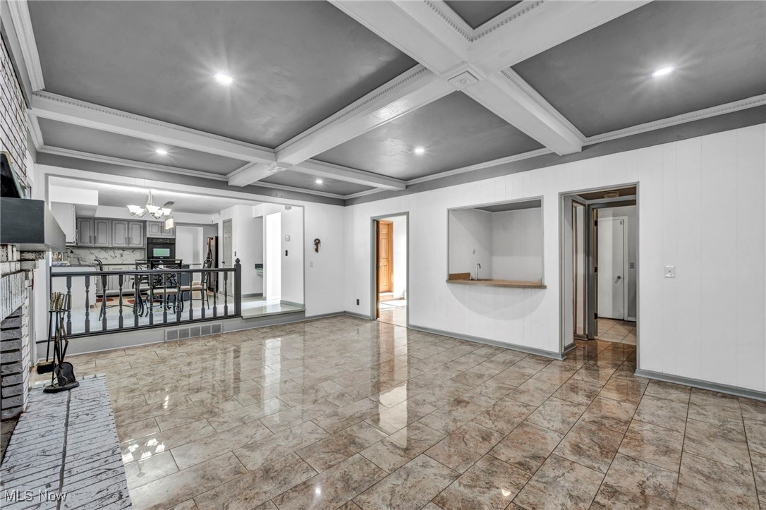 3844 Woodpath Trail Westlake OH 44145