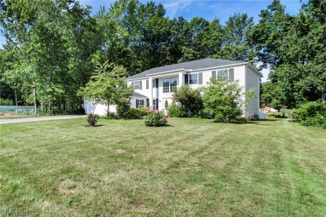 3844 Woodpath Trail Westlake OH 44145