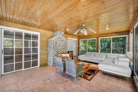3844 Woodpath Trail Westlake OH 44145