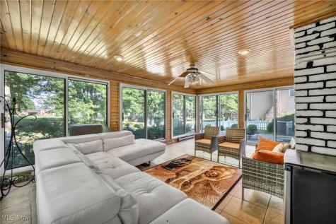 3844 Woodpath Trail Westlake OH 44145