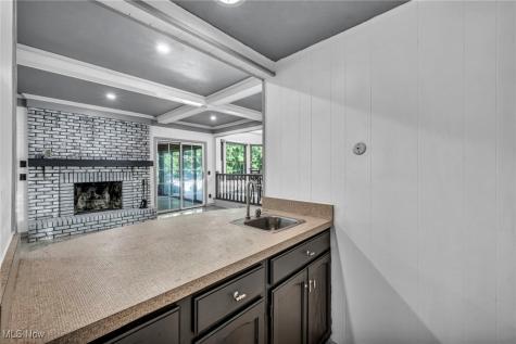3844 Woodpath Trail Westlake OH 44145