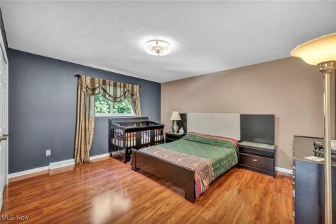 3844 Woodpath Trail Westlake OH 44145