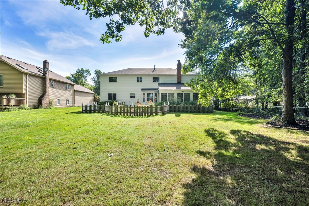 3844 Woodpath Trail Westlake OH 44145
