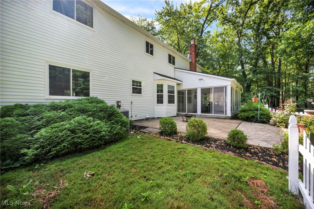 3844 Woodpath Trail Westlake OH 44145