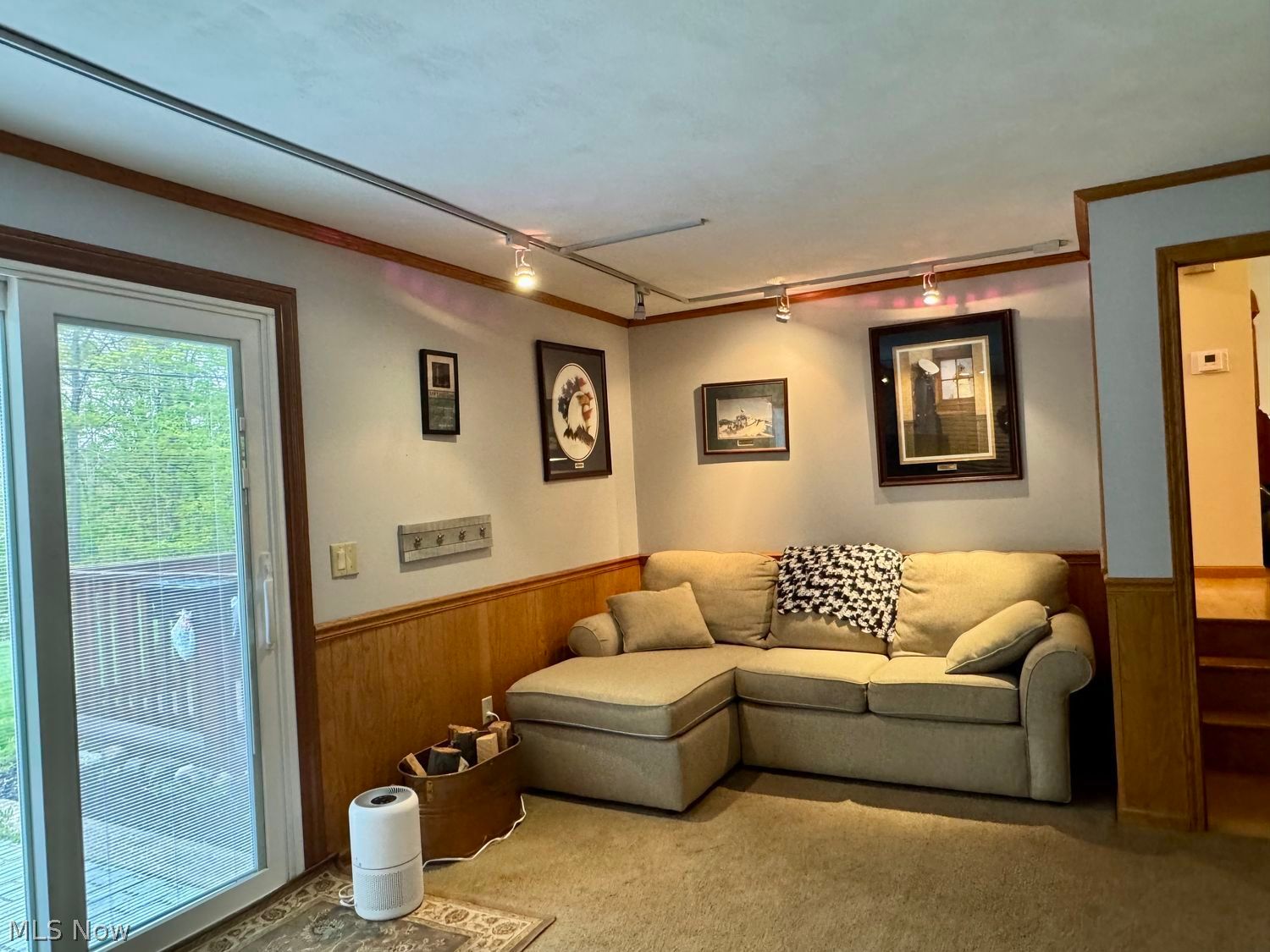 132 Hillcrest Lane Elyria OH 44035