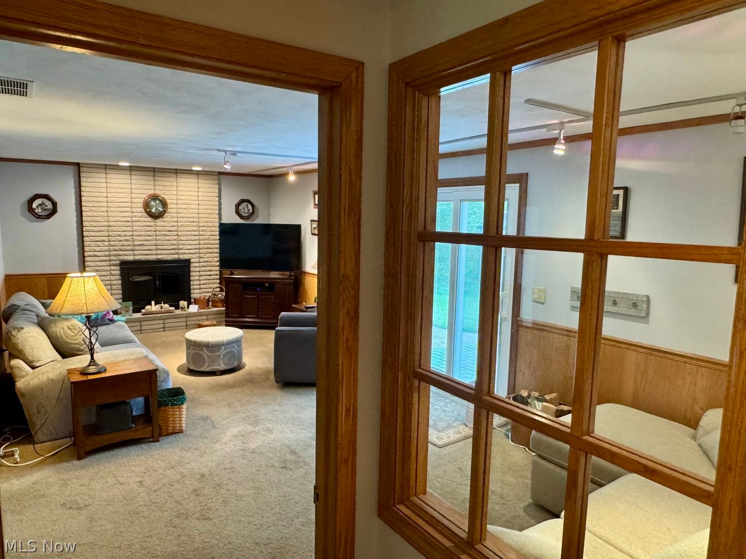 132 Hillcrest Lane Elyria OH 44035