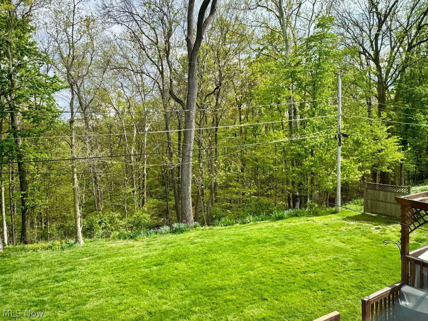 132 Hillcrest Lane Elyria OH 44035