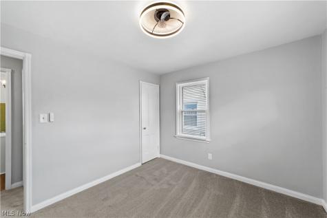 3778 Highland Road Cleveland OH 44111