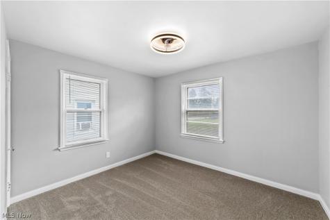 3778 Highland Road Cleveland OH 44111