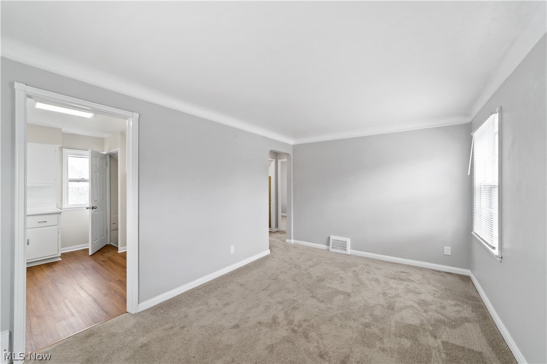 3778 Highland Road Cleveland OH 44111