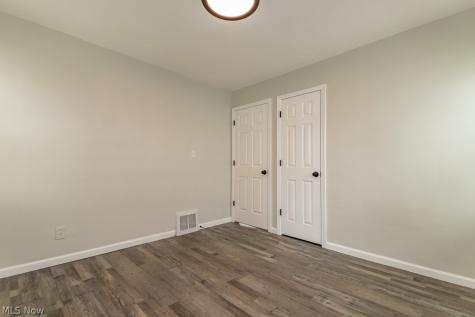 434 E 272nd Street Euclid OH 44132