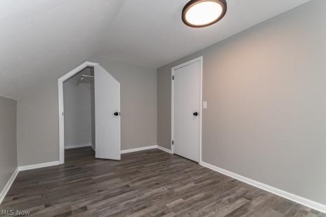 434 E 272nd Street Euclid OH 44132