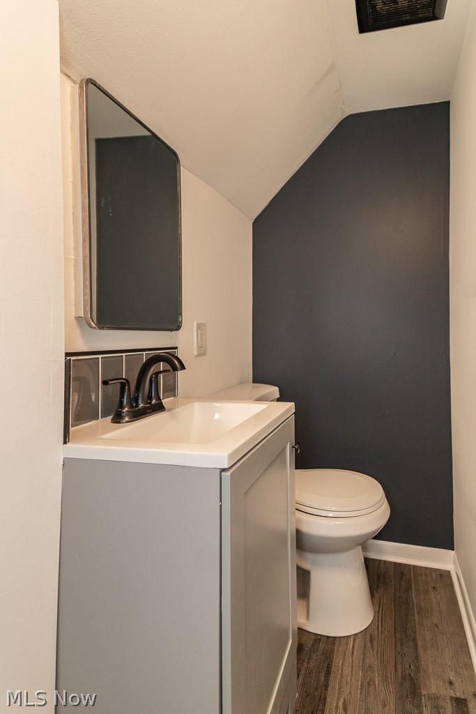 434 E 272nd Street Euclid OH 44132