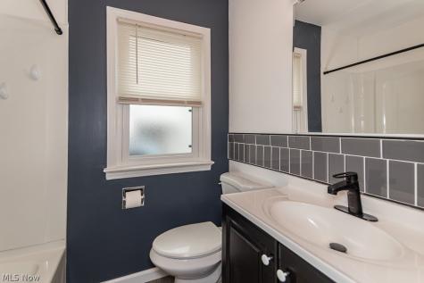 434 E 272nd Street Euclid OH 44132
