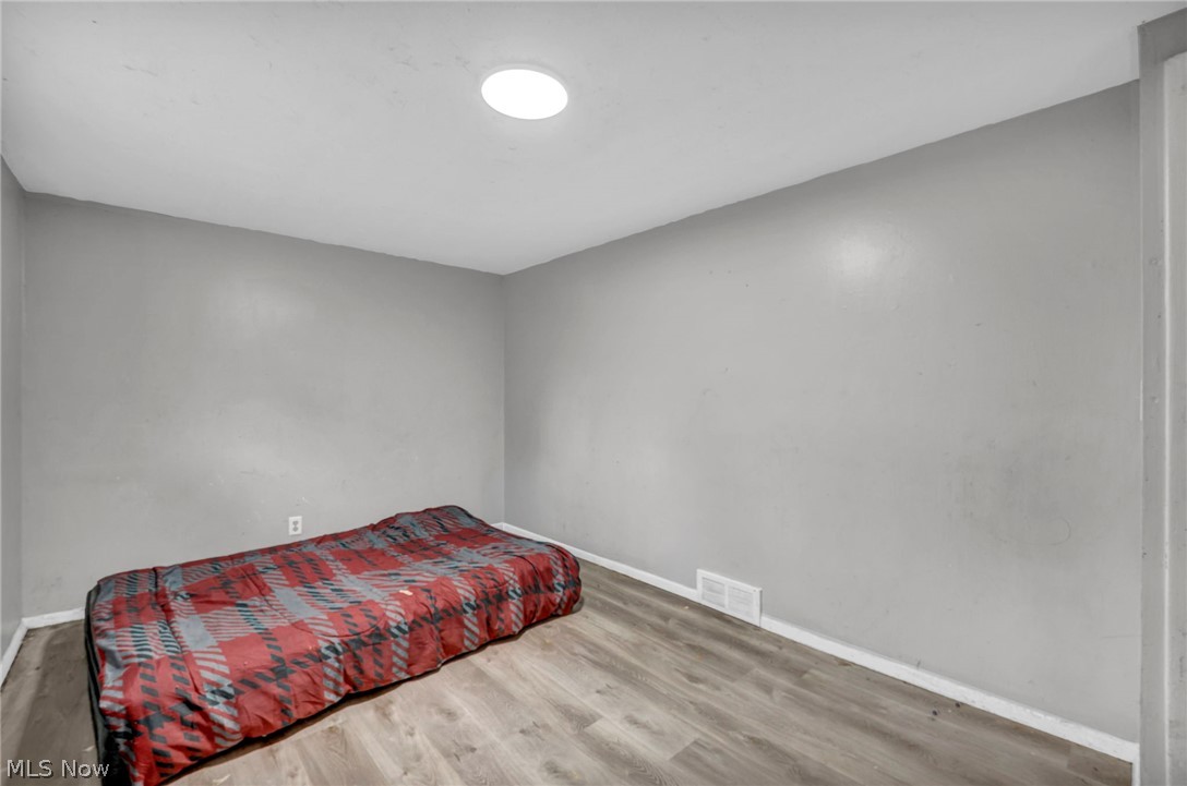 12811 Bartfield Avenue Cleveland OH 44108
