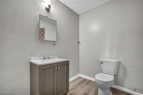 12811 Bartfield Avenue Cleveland OH 44108
