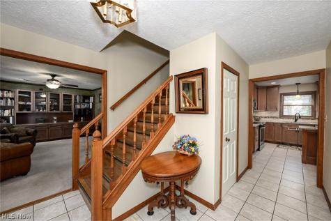 11040 Brookview Drive Brecksville OH 44141