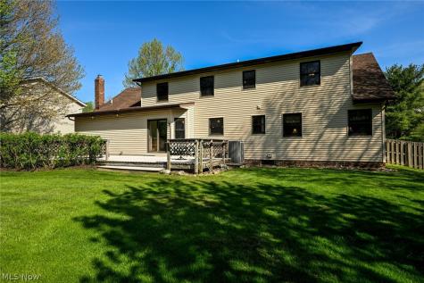 11040 Brookview Drive Brecksville OH 44141