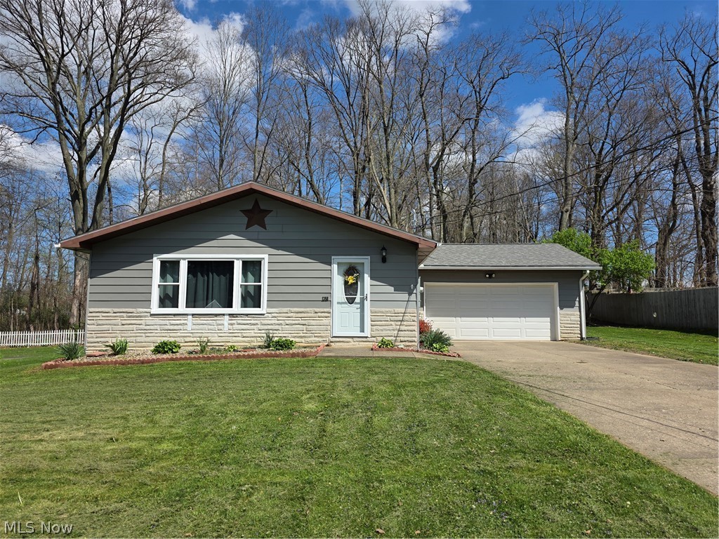 1358 Andrew Avenue Salem OH 44460