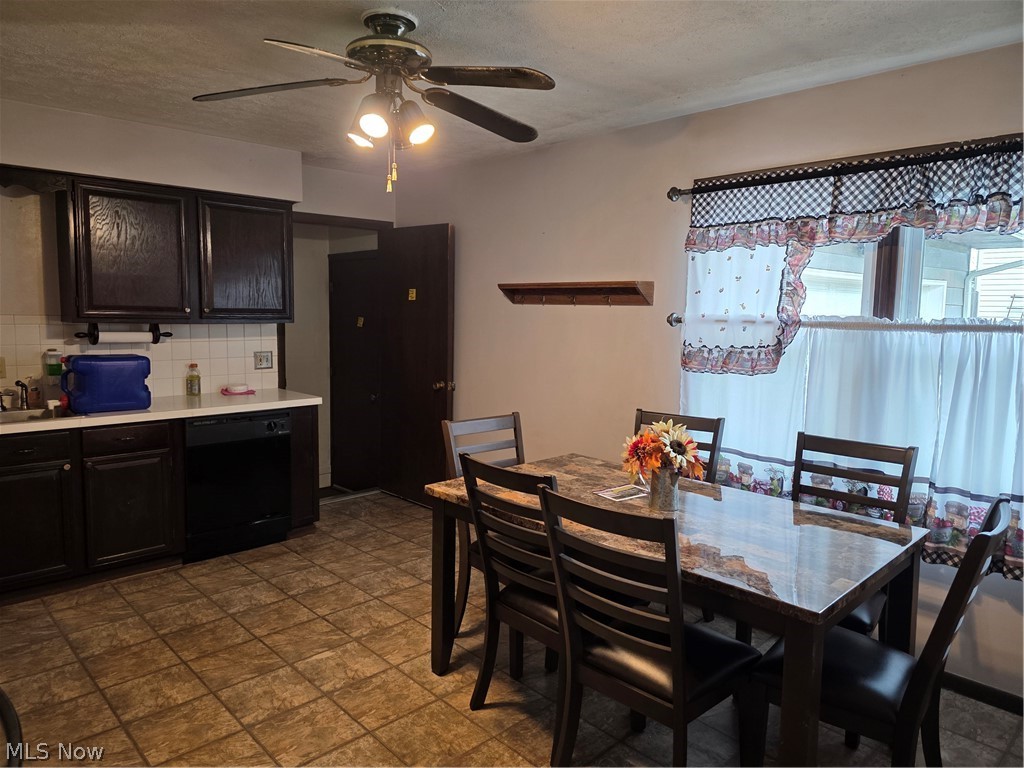 1358 Andrew Avenue Salem OH 44460