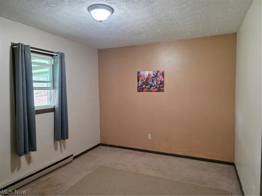 1358 Andrew Avenue Salem OH 44460