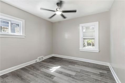 3582 W 126th Street Cleveland OH 44111