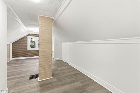 3582 W 126th Street Cleveland OH 44111